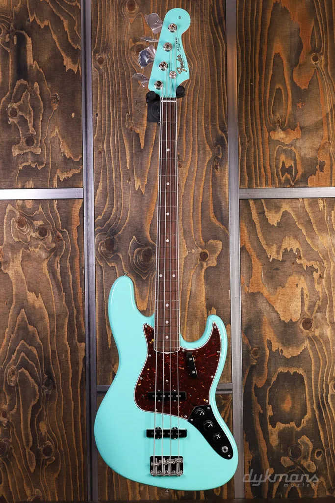 Fender American Vintage II 1966 Jazz Bass