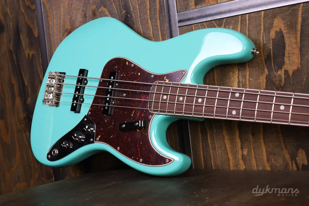 Fender American Vintage II 1966 Jazz Bass