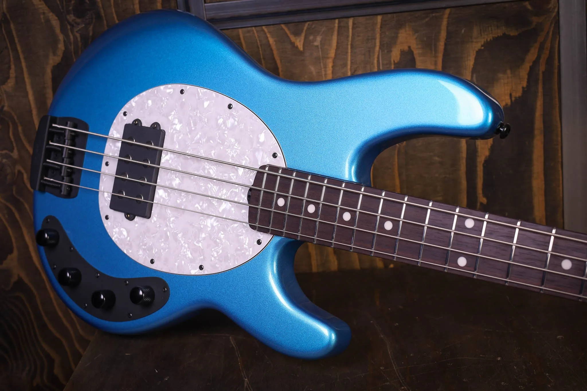 Music Man Stingray 4 Special Speed ​​Blue