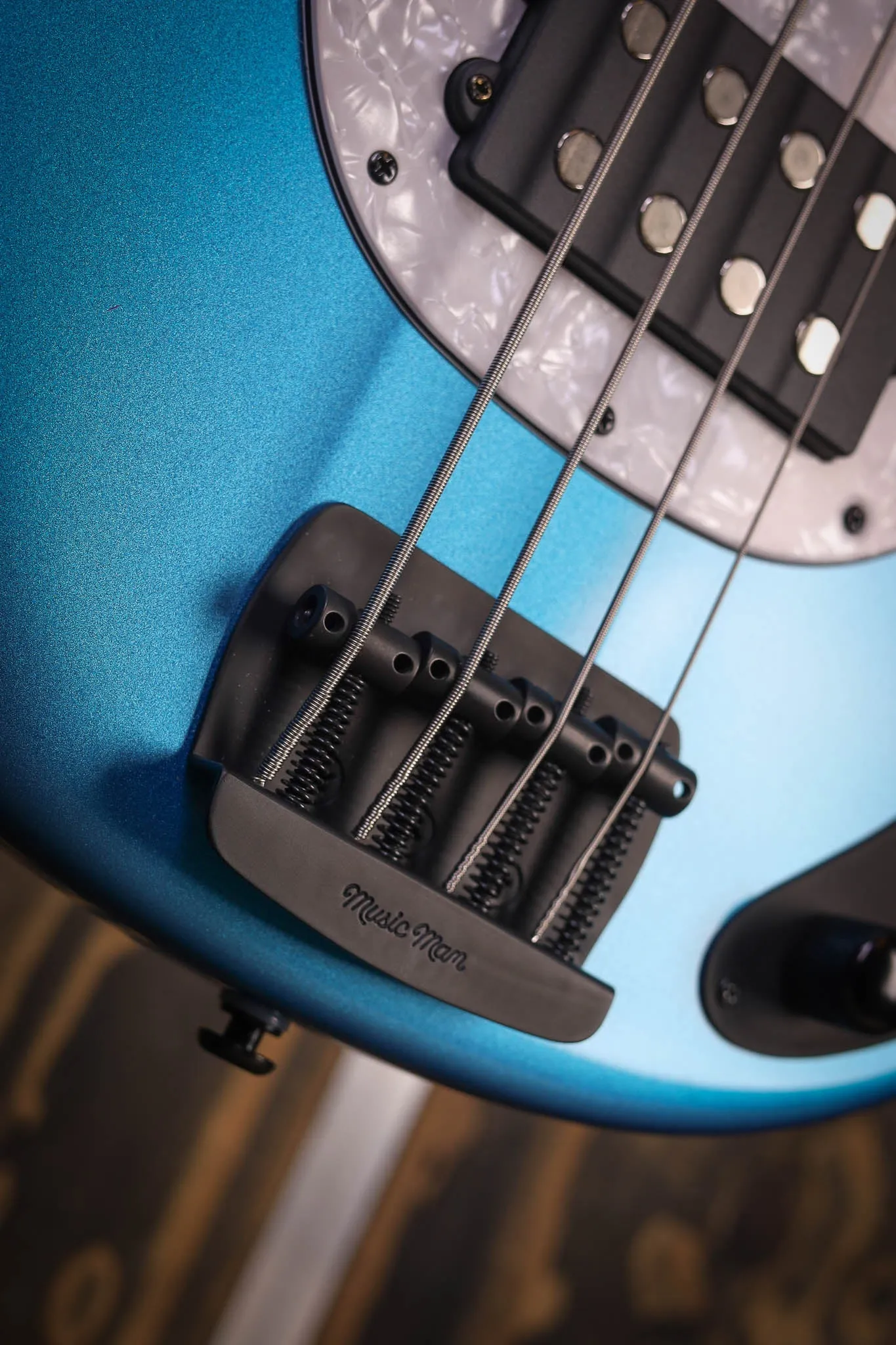 Music Man Stingray 4 Special Speed ​​Blue