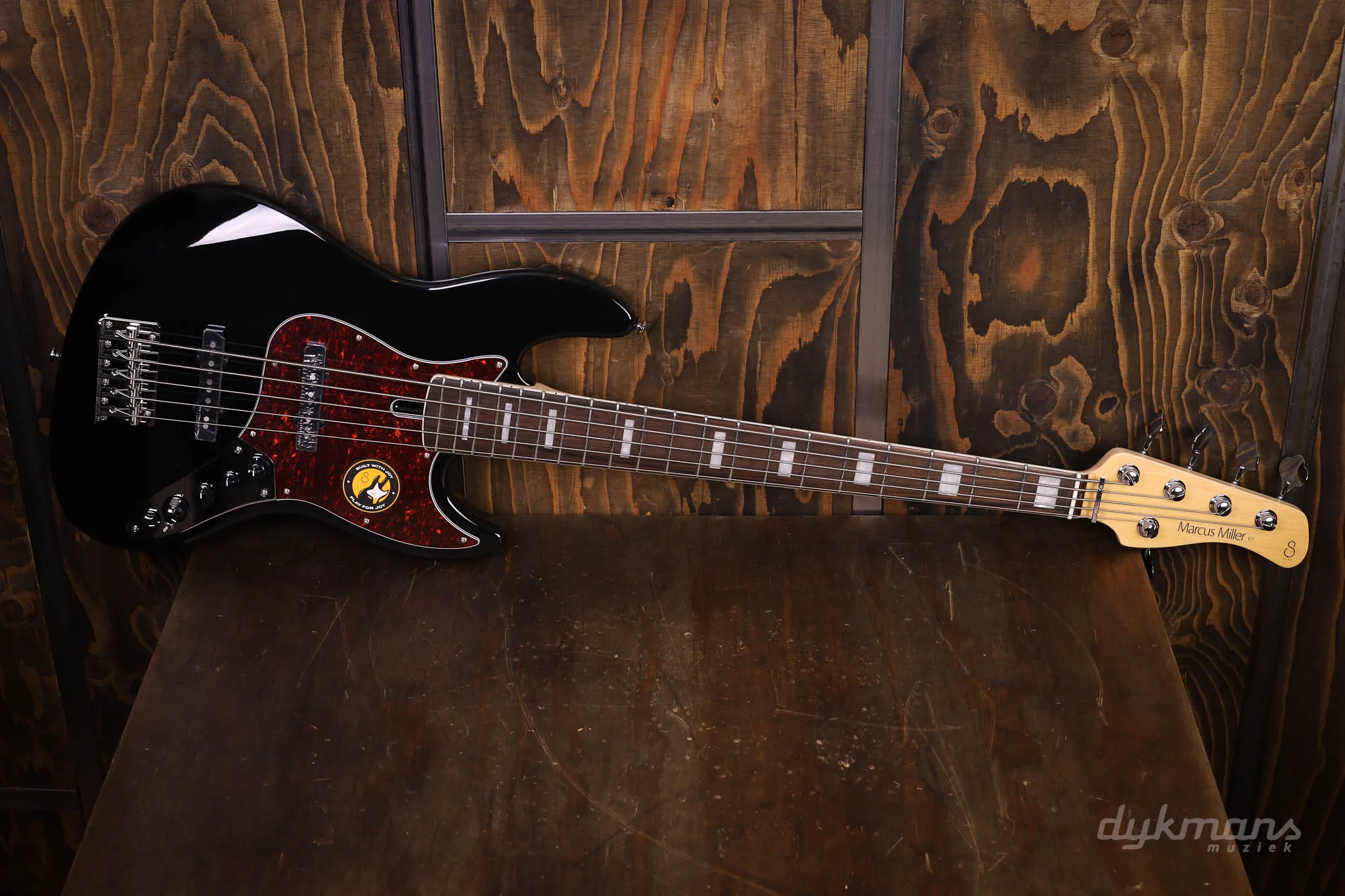 Sire Marcus Miller V7  Alder 5-string Black