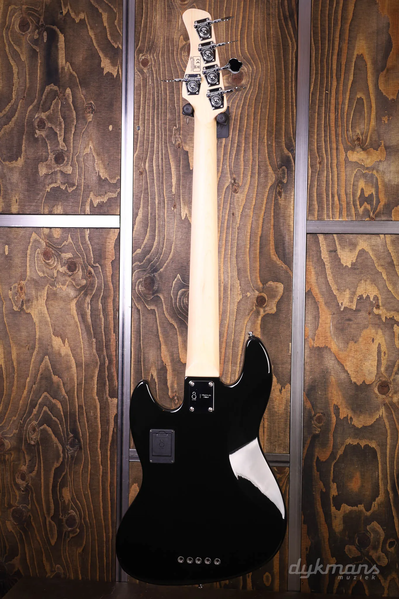 Sire Marcus Miller V7  Alder 5-string Black